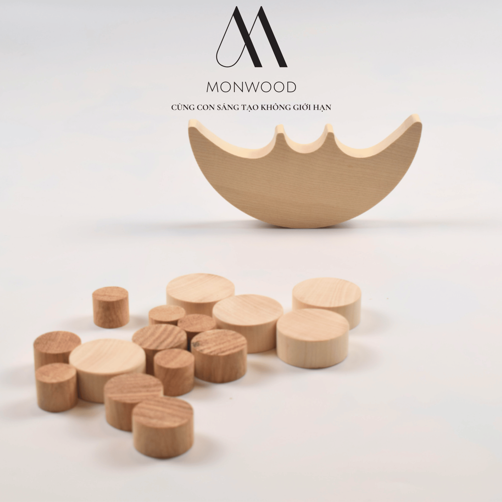 Ông Trăng Cân Bằng